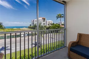 1100 Gulf Shore Blvd N, Naples, FL 34102 - Photo 5