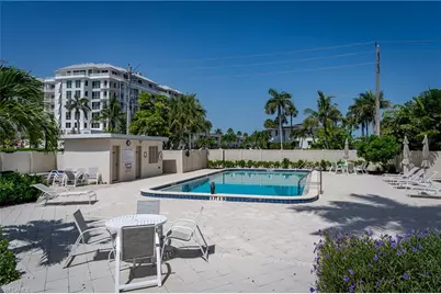 1100 Gulf Shore Blvd N #306, Naples, FL 34102 - Photo 27