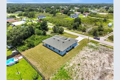 2714 63rd St W, Lehigh Acres, FL 33971 - Photo 11
