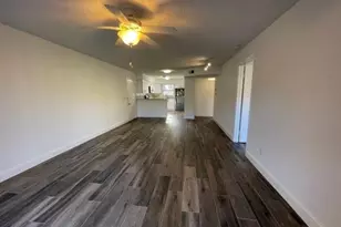 2190 Arbour Walk Cir, Naples, FL 34109 - Photo 9