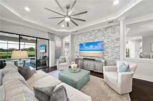 9392 Terresina Dr, Naples, FL 34119 - Photo 5