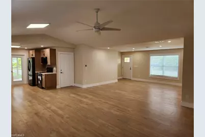 696 94th Ave N, Naples, FL 34108 - Photo 3