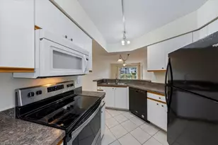 149 Wading Bird Cir, Naples, FL 34110 - Photo 5