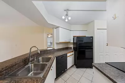 149 Wading Bird Cir, Naples, FL 34110 - Photo 3