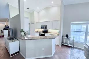 5640 Northboro Dr, Naples, FL 34110 - Photo 9