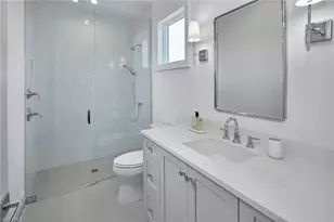 16764 Enclave Cir, Naples, FL 34110 - Photo 31
