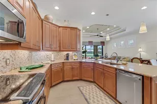 9142 Isla Bella Cir, Bonita Springs, FL 34135 - Photo 5