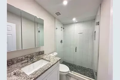 2240 Estey Ave, Naples, FL 34104 - Photo 5