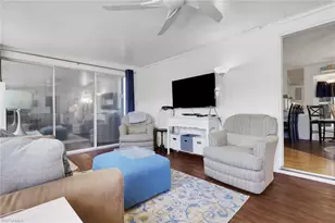 386 Leopard Ln, Naples, FL 34114 - Photo 5