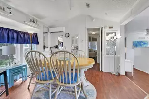 386 Leopard Ln, Naples, FL 34114 - Photo 11