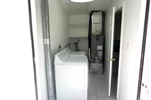 1215 S Alhambra Cir, Naples, FL 34103 - Photo 13