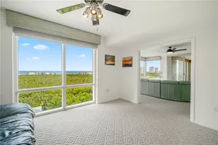 7515 Pelican Bay Blvd, Naples, FL 34108 - Photo 33