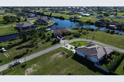 3437 NW 18th St, Cape Coral, FL 33993 - Photo 7