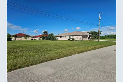 3437 NW 18th St, Cape Coral, FL 33993 - Photo 9