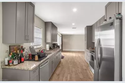 4500 30th Pl SW, Naples, FL 34116 - Photo 3