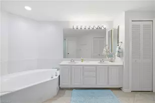 26901 Wedgewood Dr, Bonita Springs, FL 34134 - Photo 23