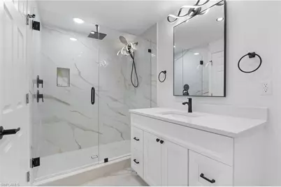 66 River Ct, Naples, FL 34110 - Photo 19
