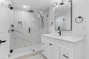 66 River Ct, Naples, FL 34110 - Photo 19