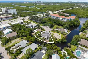 66 River Ct, Naples, FL 34110 - Photo 27