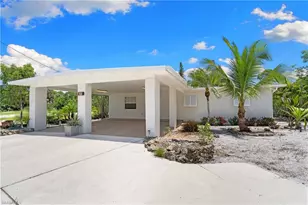66 River Ct, Naples, FL 34110 - Photo 1