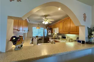 10686 Gulf Shore Dr, Naples, FL 34108 - Photo 5