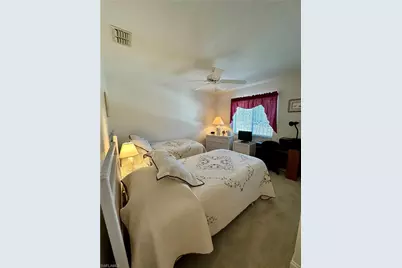 10686 Gulfshore Dr #304 A, Naples, FL 34108 - Photo 17