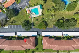 7065 Dennis Cir, Naples, FL 34104 - Photo 31
