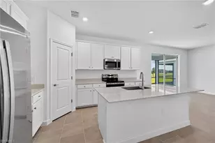 28067 Moonstar Ct, Punta Gorda, FL 33955 - Photo 9