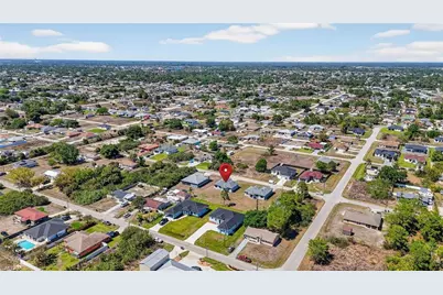 3905 11th St SW, Lehigh Acres, FL 33976 - Photo 11