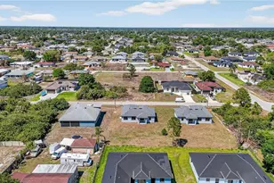 3905 11th St SW, Lehigh Acres, FL 33976 - Photo 9