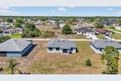 3905 11th St SW, Lehigh Acres, FL 33976 - Photo 7