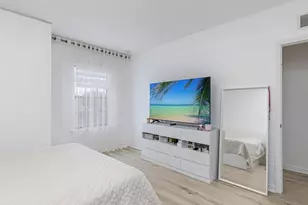 15286 Summit Pl Cir, Naples, FL 34119 - Photo 17