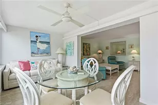1065 Gulf Shore Blvd N, Naples, FL 34102 - Photo 15