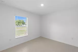 2511 27th St SW, Lehigh Acres, FL 33976 - Photo 9