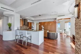 13675 Vanderbilt Dr, Naples, FL 34110 - Photo 5