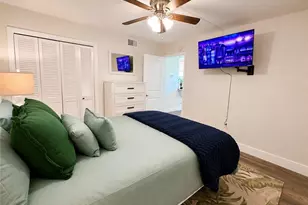 3325 Airport Rd N, Naples, FL 34105 - Photo 9