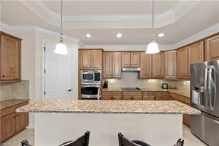 9254 Veneto Pl, Naples, FL 34113 - Photo 5