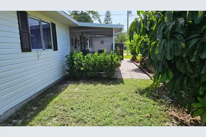 27142 Jackson Ave, Bonita Springs, FL 34135 - Photo 21