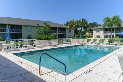 653 Squire Cir #201, Naples, FL 34104 - Photo 25