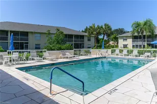 653 Squire Cir, Naples, FL 34104 - Photo 25
