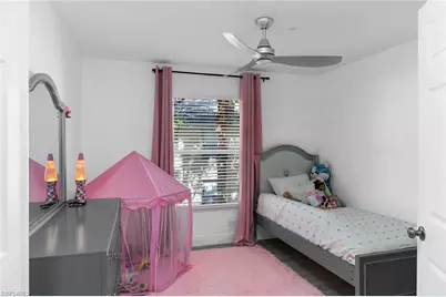 653 Squire Cir #201, Naples, FL 34104 - Photo 19
