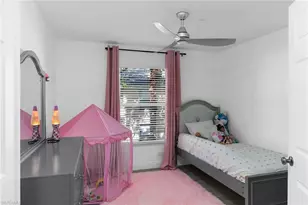653 Squire Cir, Naples, FL 34104 - Photo 19