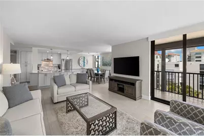 10482 Gulf Shore Dr #251, Naples, FL 34108 - Photo 11