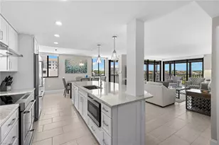 10482 Gulf Shore Dr, Naples, FL 34108 - Photo 1