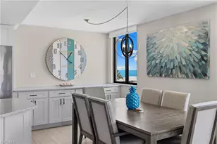 10482 Gulf Shore Dr, Naples, FL 34108 - Photo 9