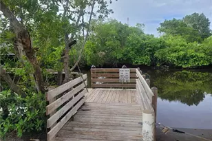 859 Manatee Rd, Naples, FL 34114 - Photo 23