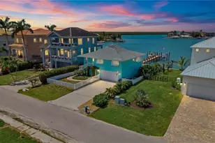 23 W Pelican St, Naples, FL 34113 - Photo 47