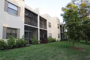 3323 Olympic Dr, Naples, FL 34105 - Photo 19
