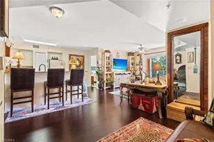 1270 Wildwood Lakes Blvd, Naples, FL 34104 - Photo 5