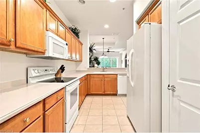 4874 Hampshire Ct #303, Naples, FL 34112 - Photo 7